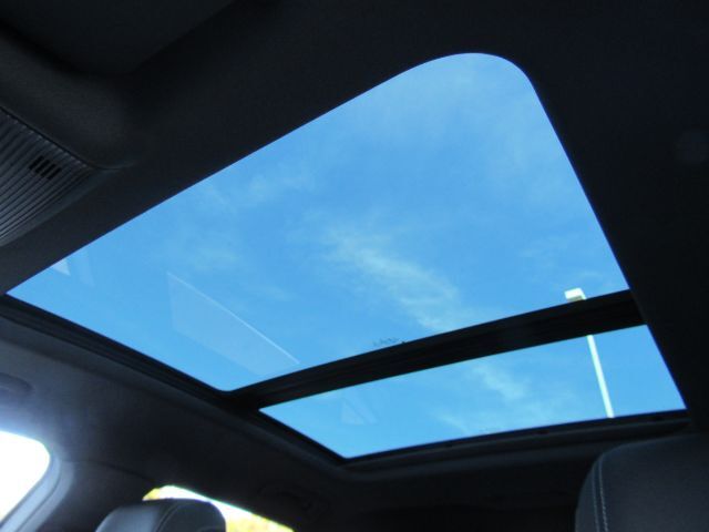 2022 Audi Q4 e-tron Premium Plus 50 quattro Plano TX