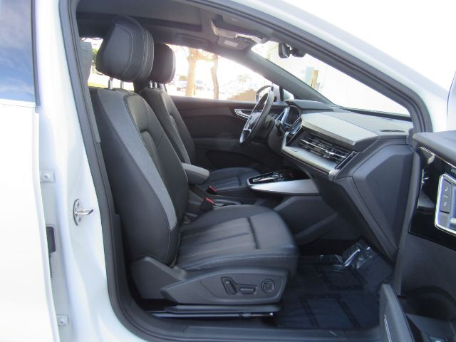 2022 Audi Q4 e-tron Premium Plus 50 quattro Plano TX