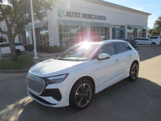 2022 Audi Q4 e-tron Premium Plus 50 quattro