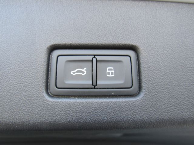 2022 Audi Q4 e-tron Premium Plus 50 quattro Plano TX