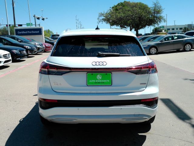 2022 Audi Q4 e-tron Premium Plus 50 quattro Plano TX