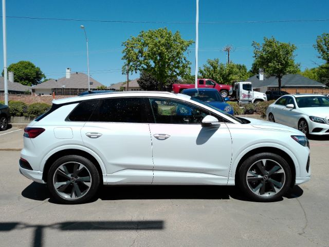 2022 Audi Q4 e-tron Premium Plus 50 quattro Plano TX