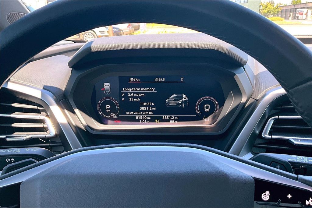 2022 Audi Q4 e-tron Premium Plus OR