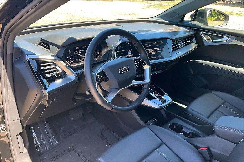 2022 Audi Q4 e-tron Premium Plus OR