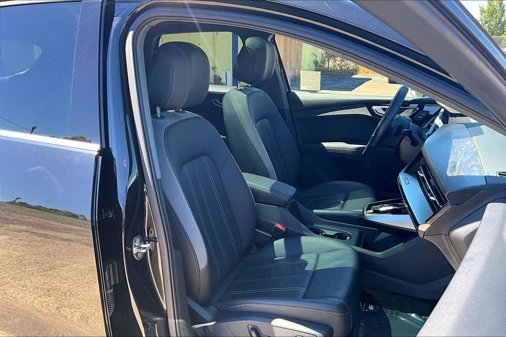 2022 Audi Q4 e-tron Premium Plus OR