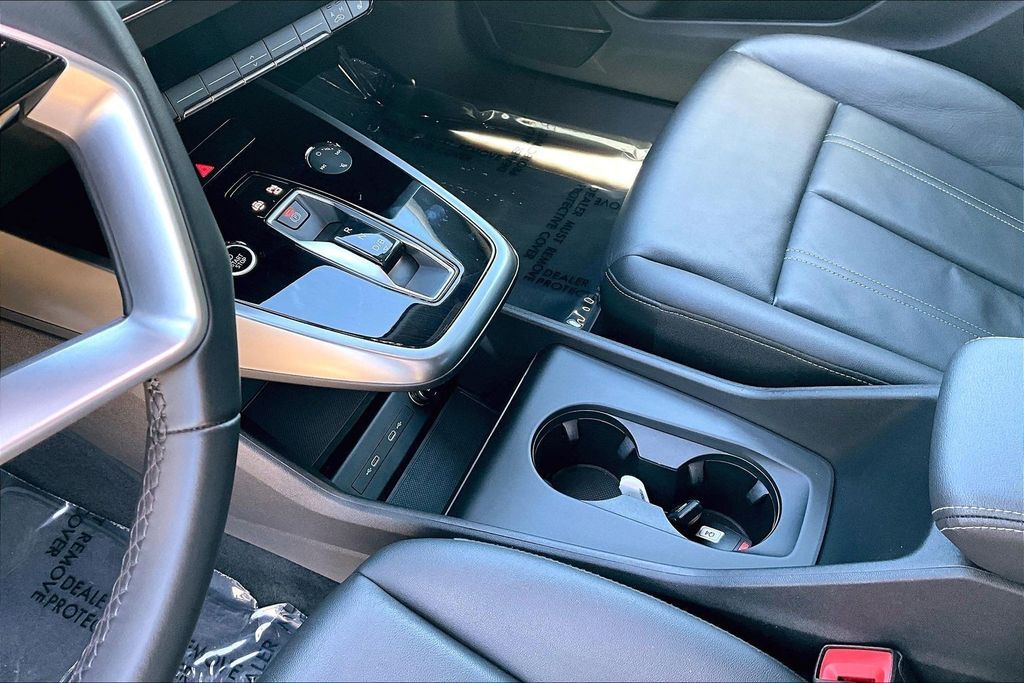 2022 Audi Q4 e-tron Premium Plus OR