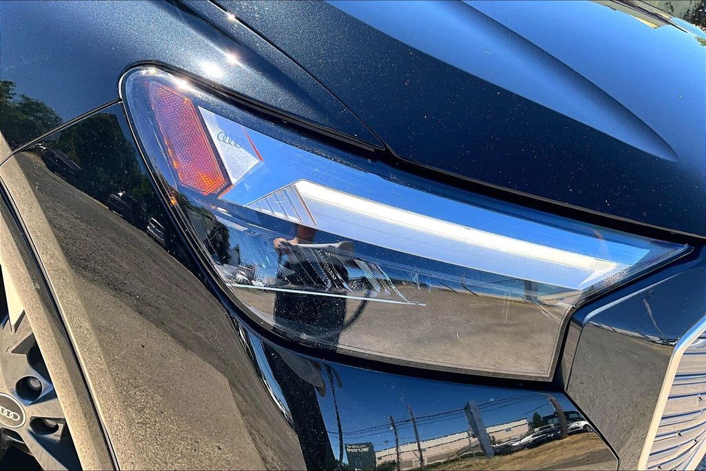 2022 Audi Q4 e-tron Premium Plus OR