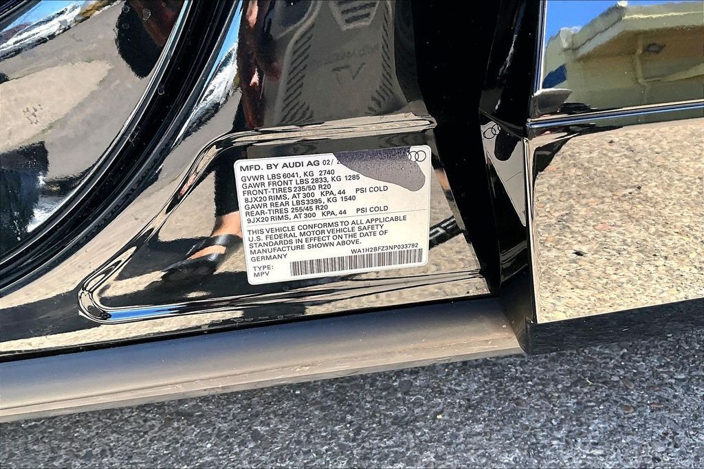 2022 Audi Q4 e-tron Premium Plus OR
