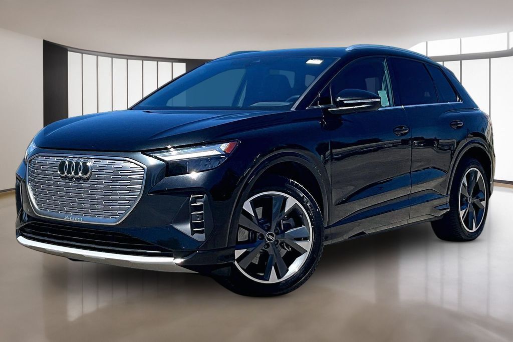 2022 Audi Q4 e-tron Premium Plus OR