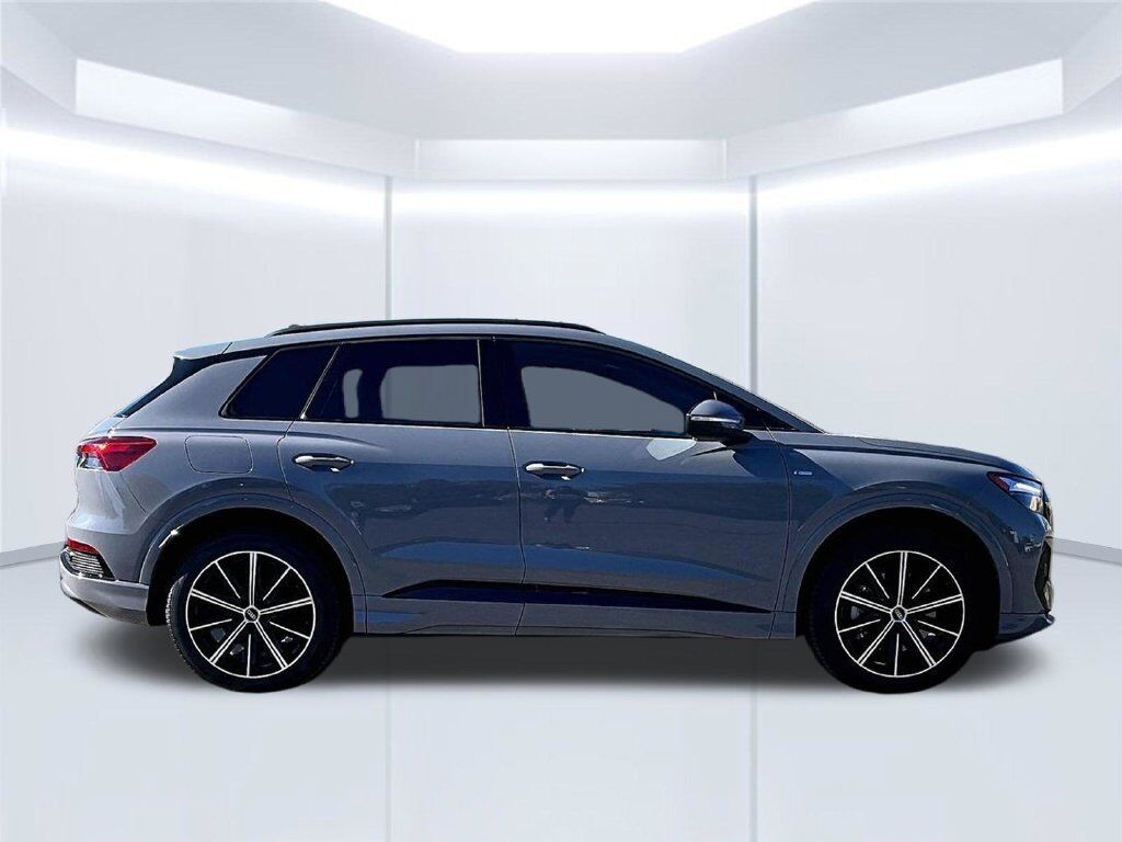 2022 Audi Q4 e-tron Premium Plus OR