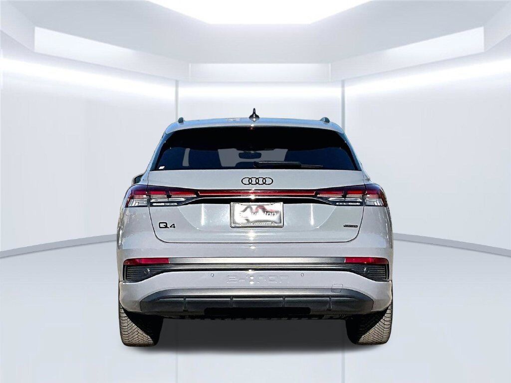 2022 Audi Q4 e-tron Premium Plus OR