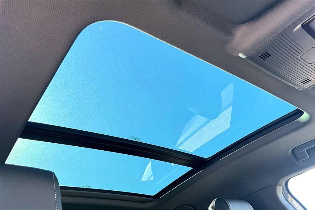 2022 Audi Q4 e-tron Premium Plus OR