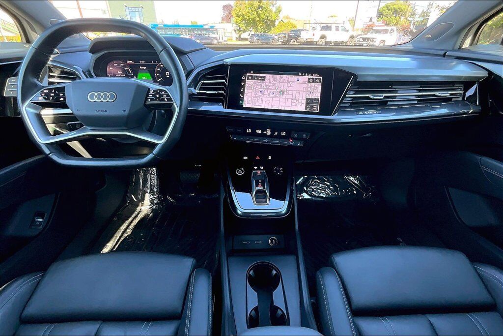 2022 Audi Q4 e-tron Premium Plus OR