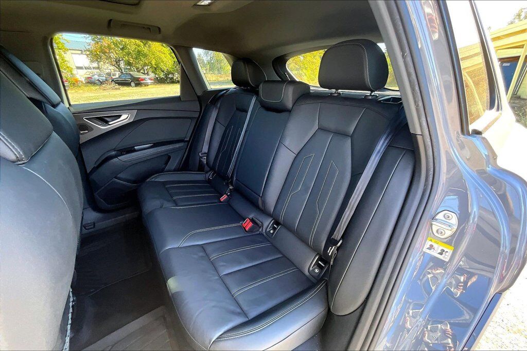 2022 Audi Q4 e-tron Premium Plus OR