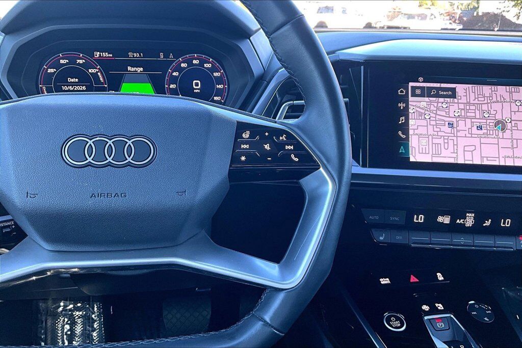 2022 Audi Q4 e-tron Premium Plus OR