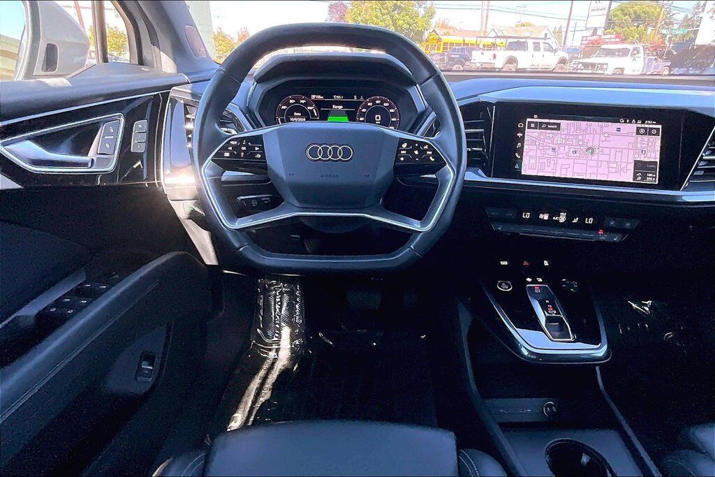 2022 Audi Q4 e-tron Premium Plus OR