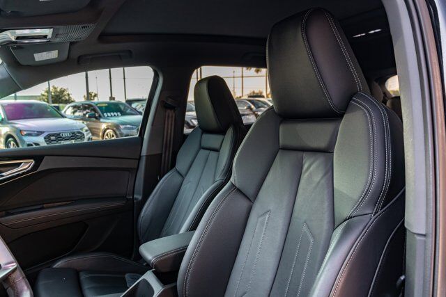 2022 Audi Q4 e-tron Premium Plus  Selma TX