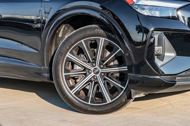 2022 Audi Q4 e-tron Premium Plus  Selma TX