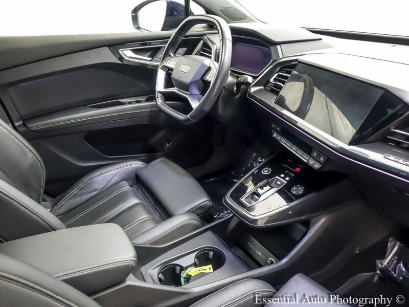 2022 Audi Q4 e-tron Premium Plus Willowbrook IL