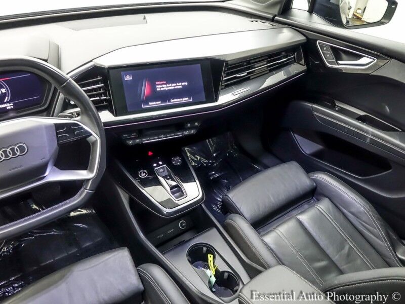 2022 Audi Q4 e-tron Premium Plus Willowbrook IL