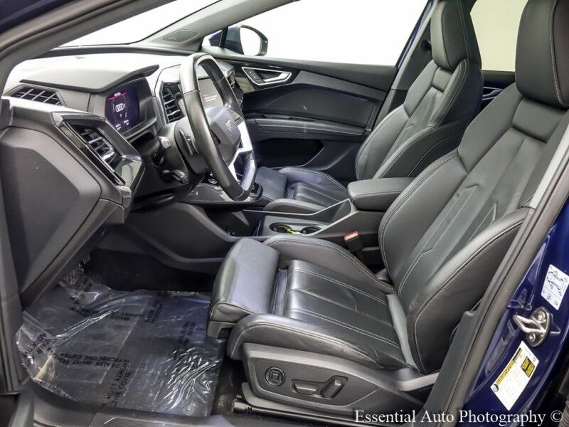 2022 Audi Q4 e-tron Premium Plus Willowbrook IL
