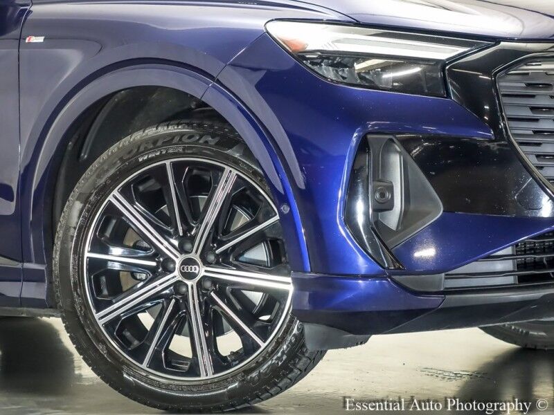 2022 Audi Q4 e-tron Premium Plus Willowbrook IL