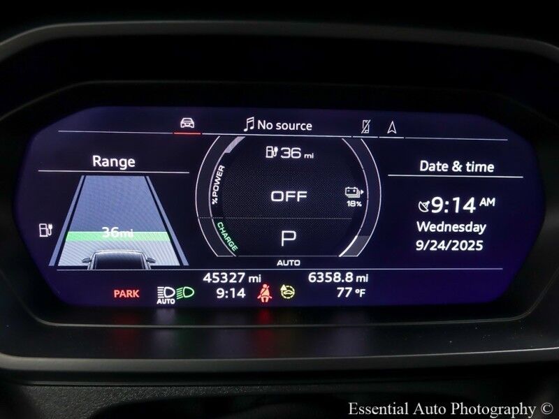 2022 Audi Q4 e-tron Premium Plus Willowbrook IL