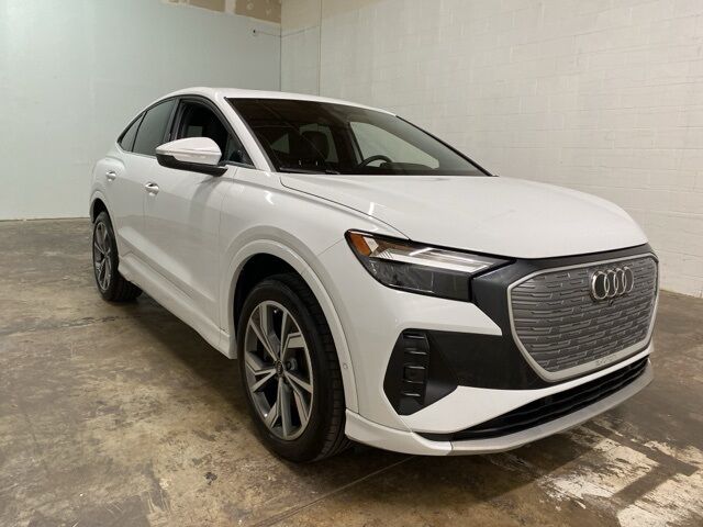 2022 Audi Q4 e-tron Premium Plus quattro