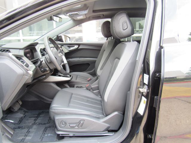 2022 Audi Q4 e-tron Premium Plus quattro Plano TX