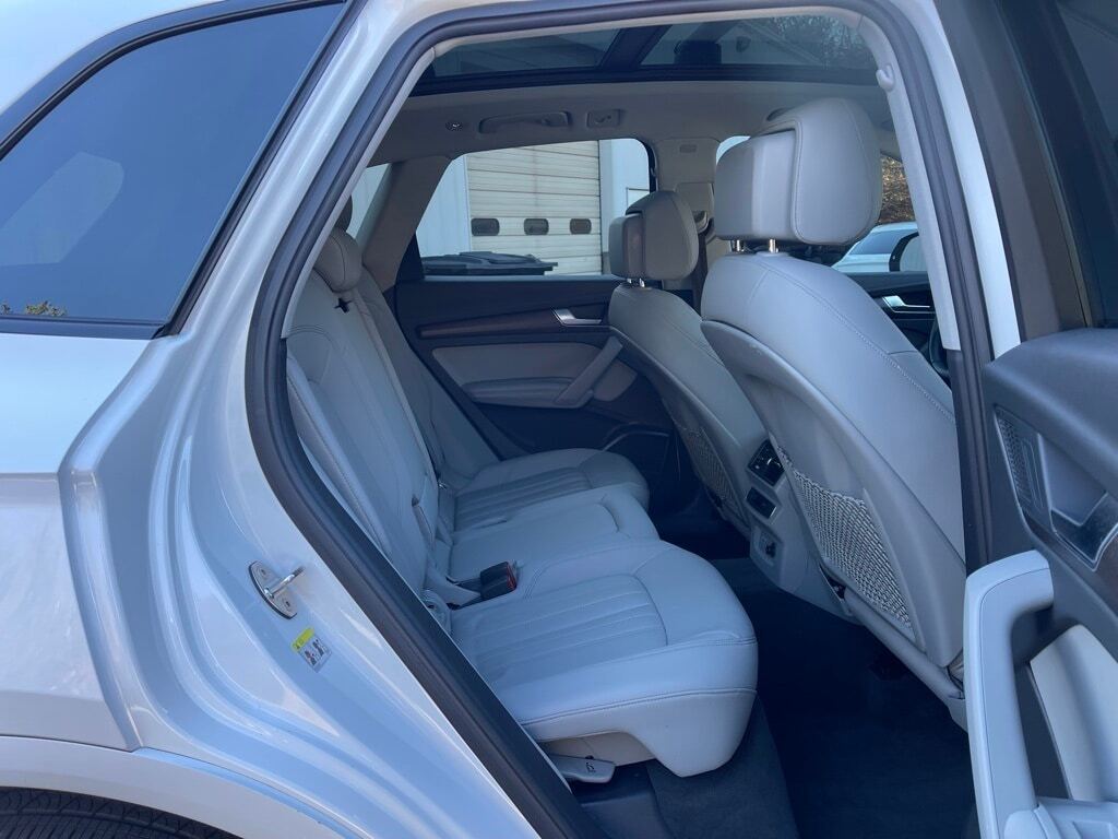 2022 Audi Q5 45 S Line Premium Orange MA