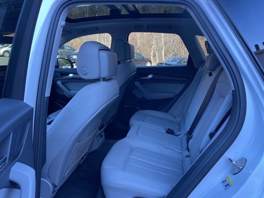 2022 Audi Q5 45 S Line Premium Orange MA