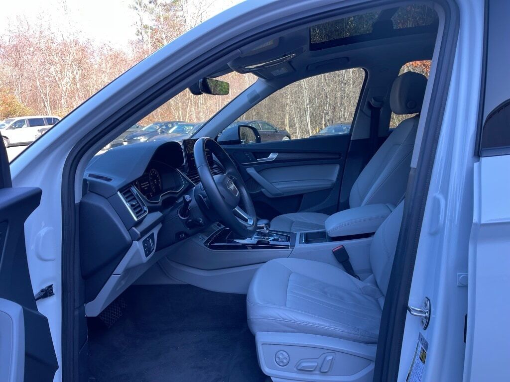 2022 Audi Q5 45 S Line Premium Orange MA