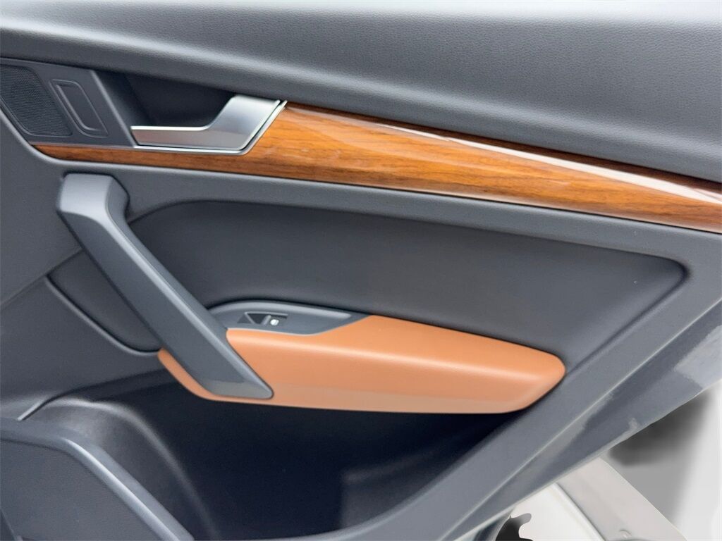 2022 Audi Q5 45 S line Premium CAM,PANO,HTD STS,BLIND SPOT Plano TX