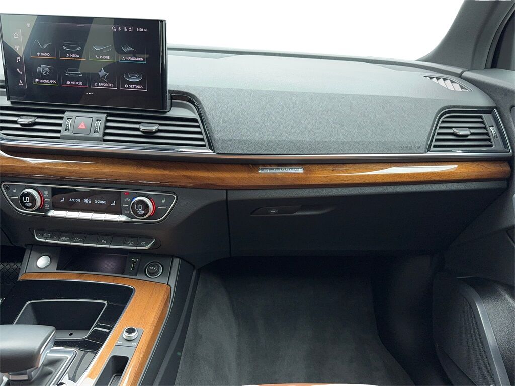 2022 Audi Q5 45 S line Premium CAM,PANO,HTD STS,BLIND SPOT Plano TX
