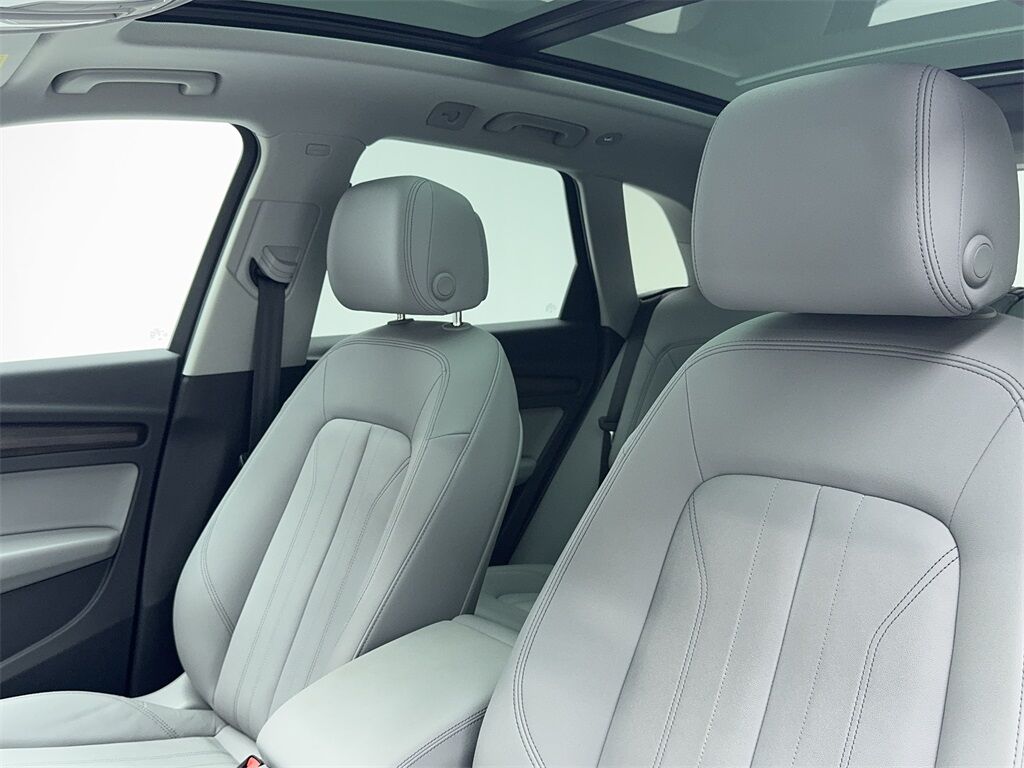 2022 Audi Q5 45 S line Premium CAM,PANO,HTD STS,BLIND SPOT Plano TX