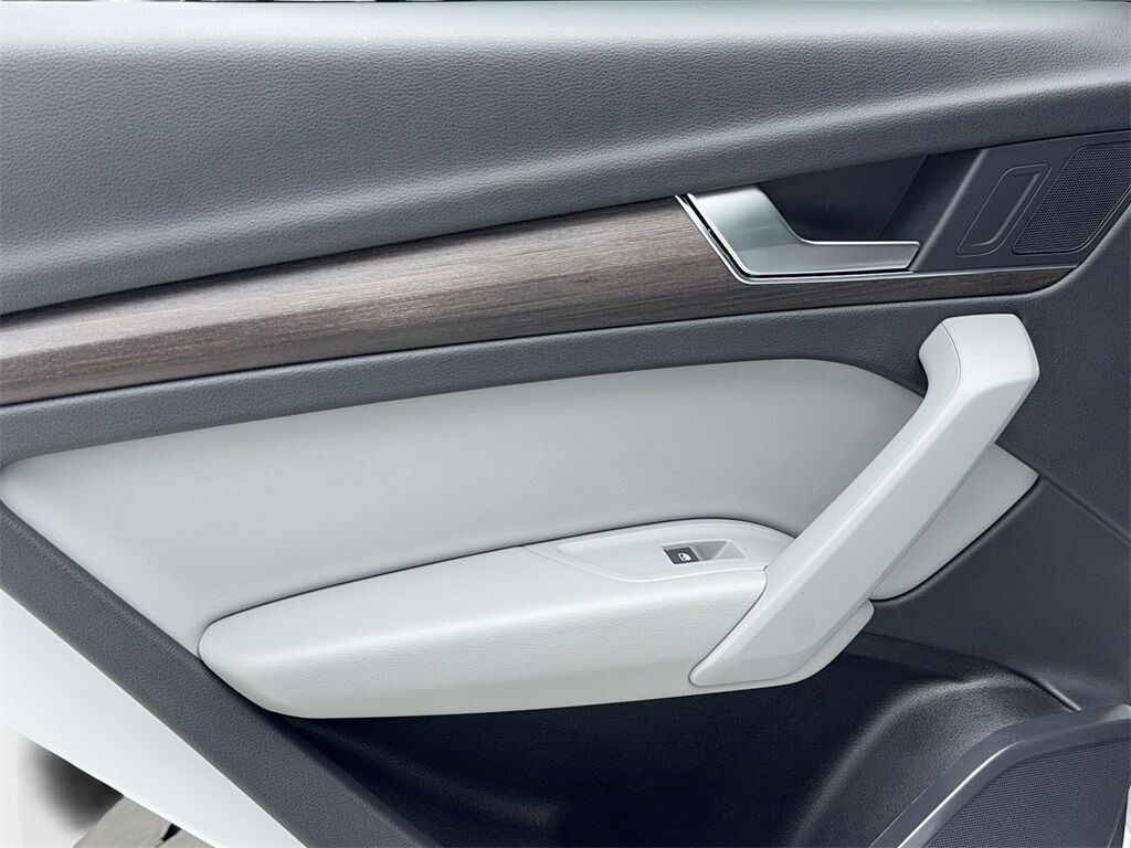 2022 Audi Q5 45 S line Premium CAM,PANO,HTD STS,BLIND SPOT Plano TX
