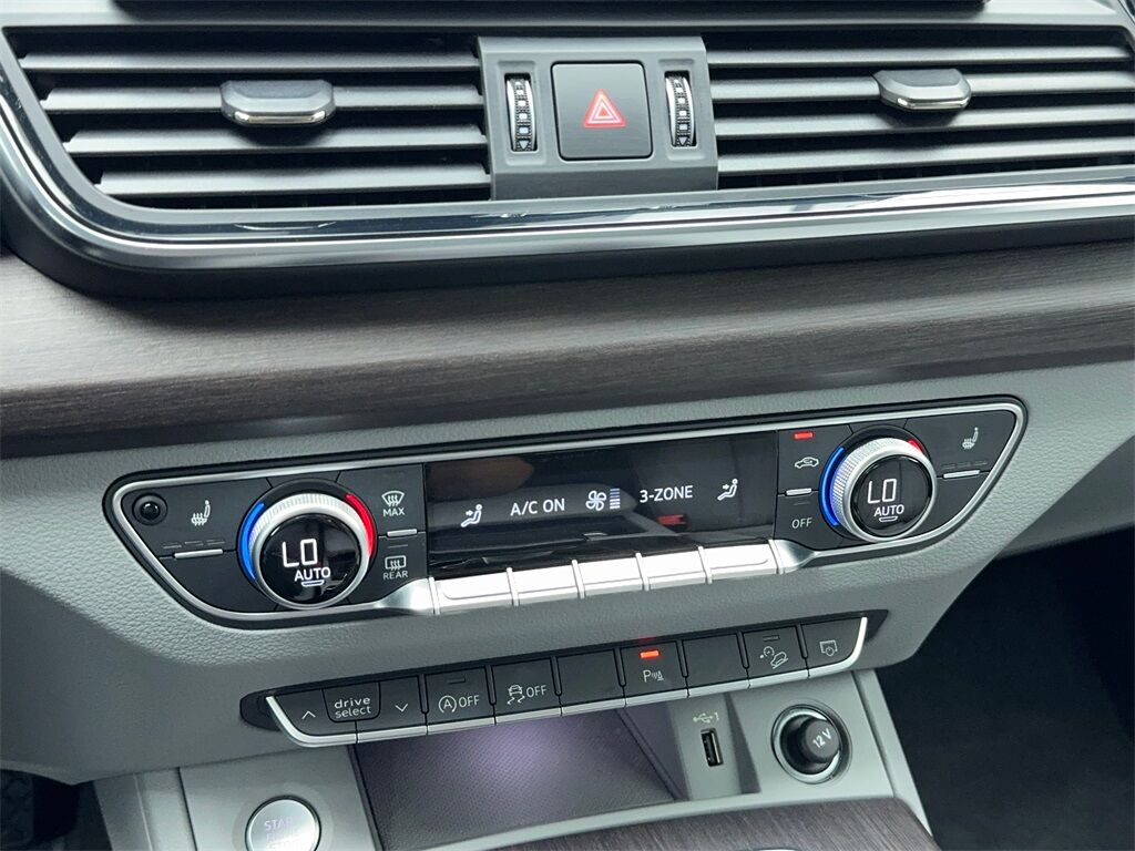 2022 Audi Q5 45 S line Premium CAM,PANO,HTD STS,BLIND SPOT Plano TX