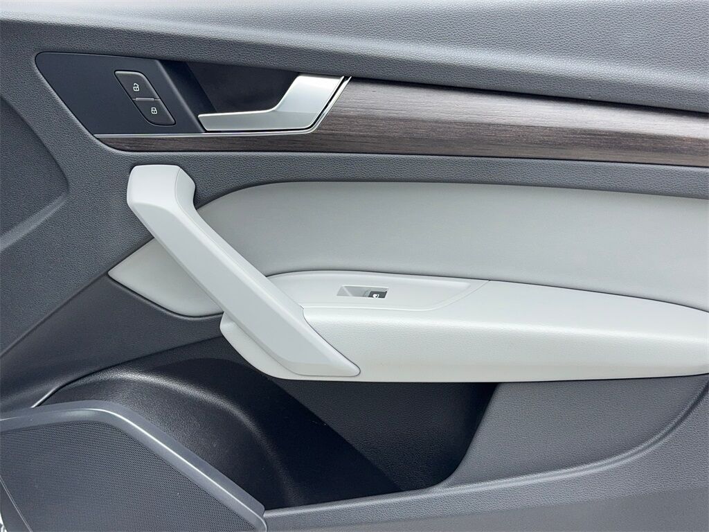 2022 Audi Q5 45 S line Premium CAM,PANO,HTD STS,BLIND SPOT Plano TX