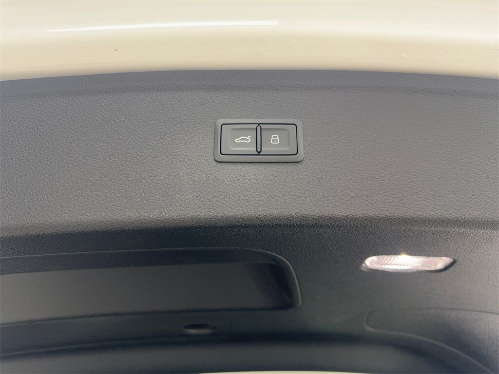 2022 Audi Q5 45 S line Premium CAM,PANO,HTD STS,BLIND SPOT Irving TX