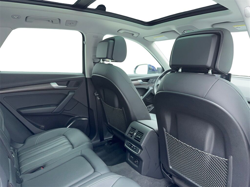 2022 Audi Q5 45 S line Premium CAM,PANO,HTD STS,BLIND SPOT,18&quot; Plano TX