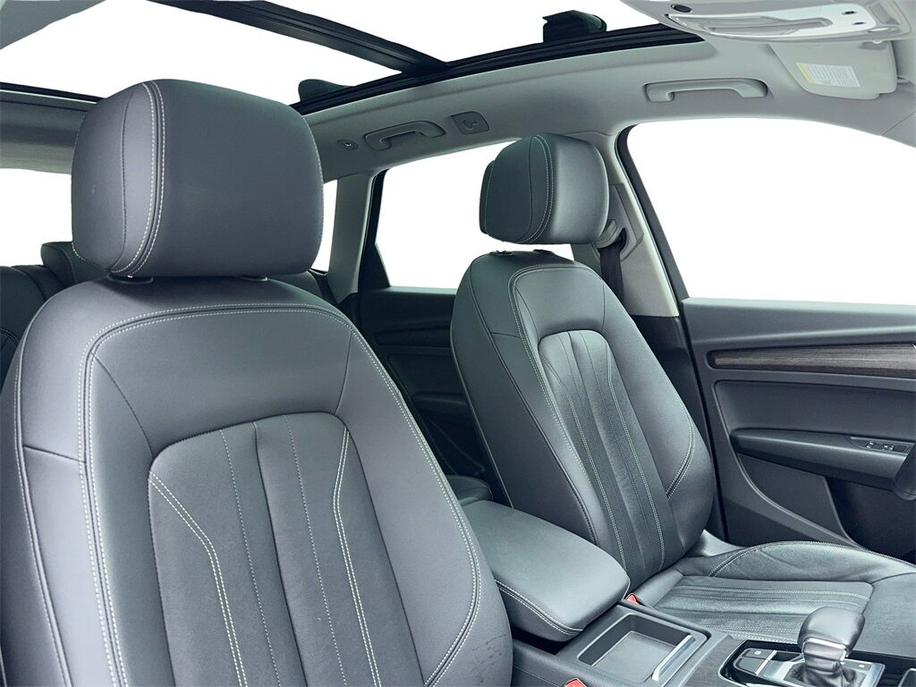 2022 Audi Q5 45 S line Premium CAM,PANO,HTD STS,BLIND SPOT,18&quot; Plano TX