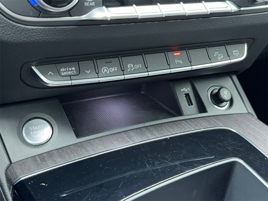 2022 Audi Q5 45 S line Premium CAM,PANO,HTD STS,BLIND SPOT,18&quot; Plano TX