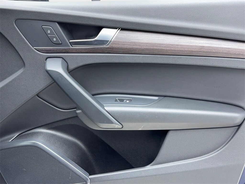 2022 Audi Q5 45 S line Premium CAM,PANO,HTD STS,BLIND SPOT,18&quot; Plano TX