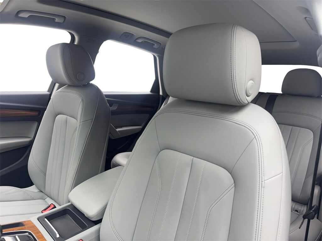 2022 Audi Q5 45 S line Premium CAM,PANO,HTD STS,BLIND SPOT,18&quot; Irving TX