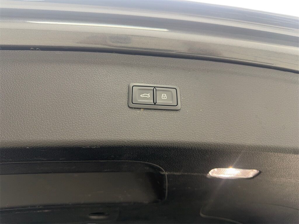 2022 Audi Q5 45 S line Premium CAM,PANO,HTD STS,BLIND SPOT,18&quot; Irving TX