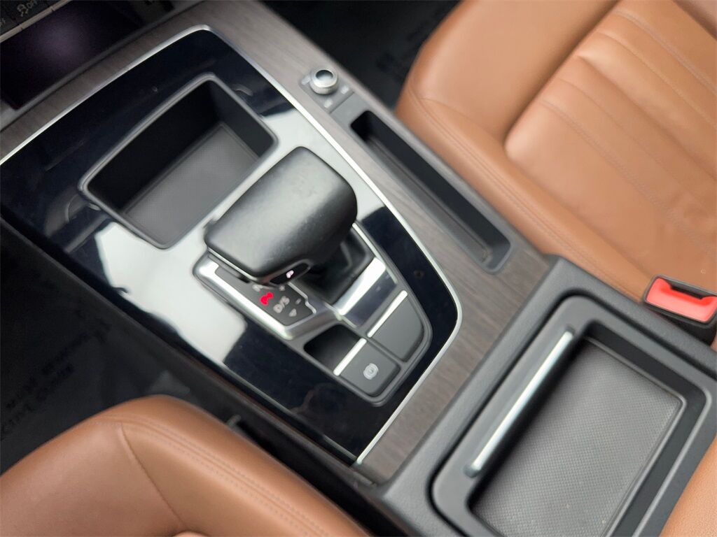 2022 Audi Q5 45 S line Premium CAM,PANO,HTD STS,BLIND SPOT,18&quot; Irving TX