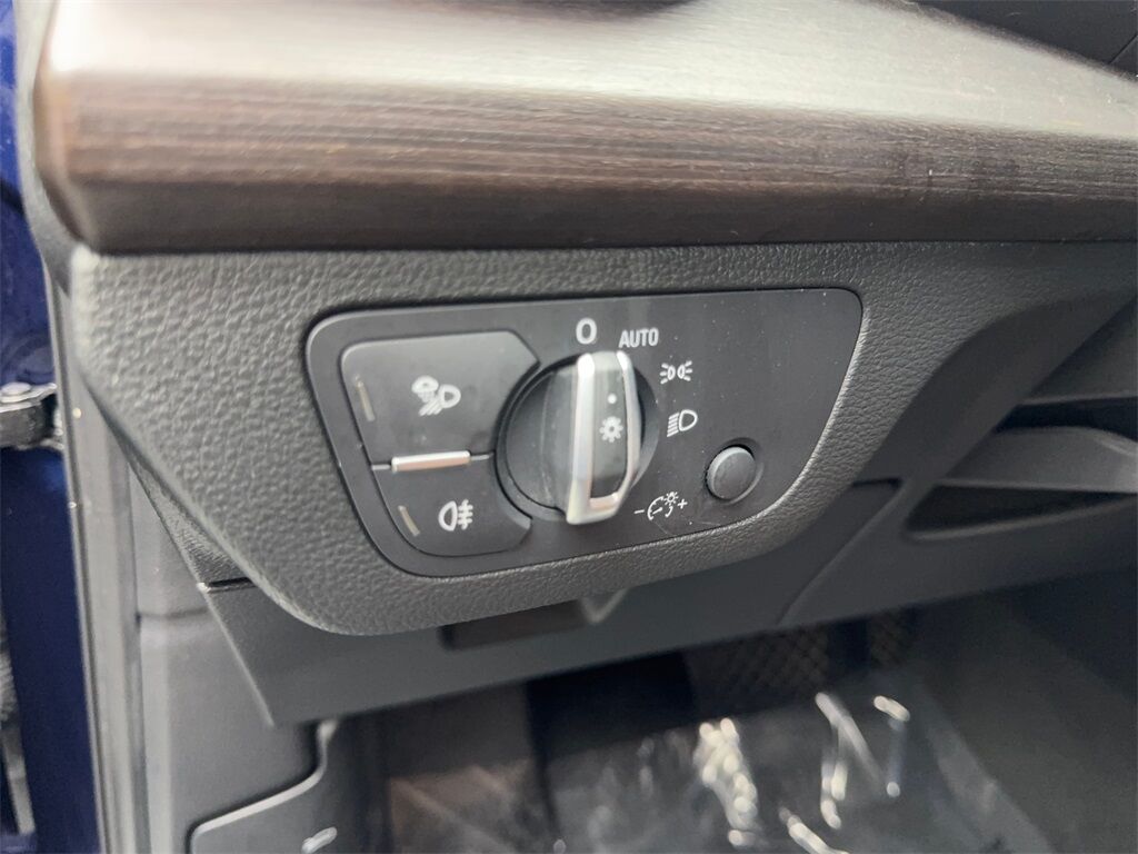 2022 Audi Q5 45 S line Premium CAM,PANO,HTD STS,BLIND SPOT,18&quot; Irving TX