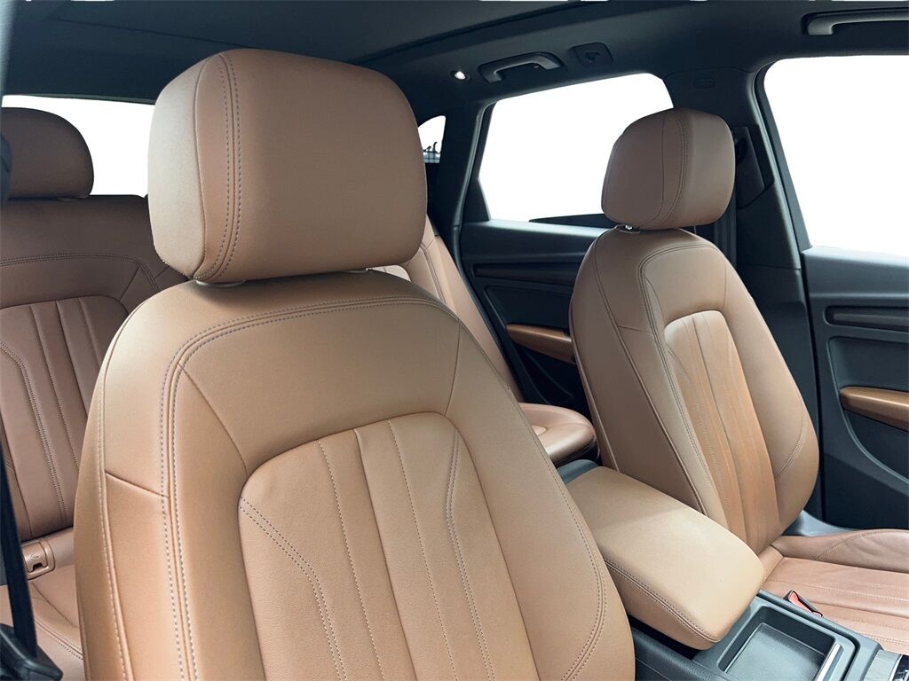 2022 Audi Q5 45 S line Premium CAM,PANO,HTD STS,BLIND SPOT,18&quot; Irving TX
