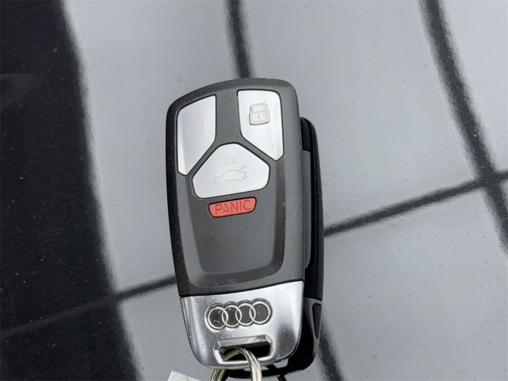 2022 Audi Q5 45 S line Premium CAM,PANO,HTD STS,BLIND SPOT,19&quot; Plano TX
