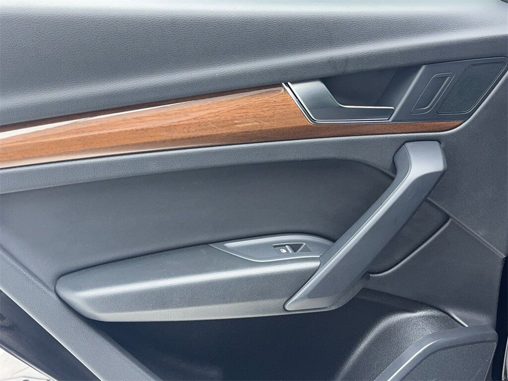 2022 Audi Q5 45 S line Premium CAM,PANO,HTD STS,BLIND SPOT,19&quot; Plano TX